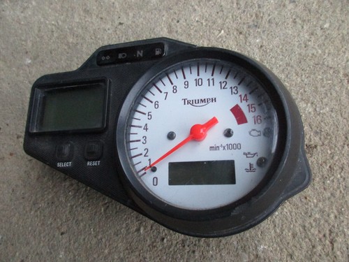 Triumph tt600 2000 - triumph,
